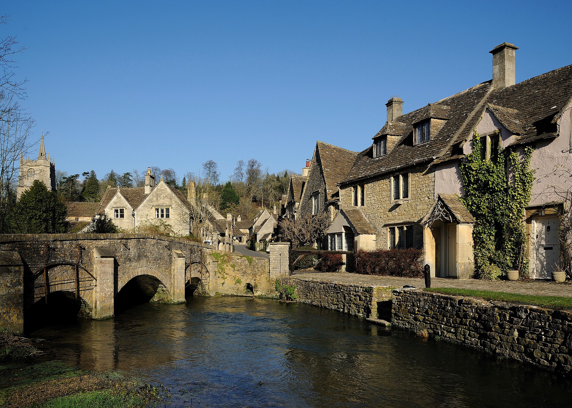 Die Cotswolds: Schöne Dörfer und Ausflug ab London